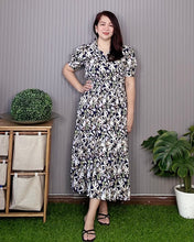 Load image into Gallery viewer, Diana Maxi Printed Dress 0012