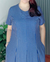 Load image into Gallery viewer, Demi Maxi Striped Dress 0025