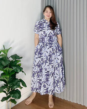 Load image into Gallery viewer, Sale! Selena Printed Maxi Dress 0040
