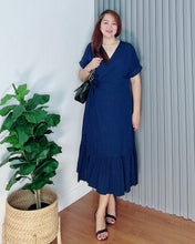 Load image into Gallery viewer, Mara Overlap Dress 0005