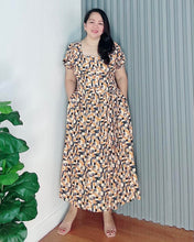 Load image into Gallery viewer, *Aubrey Printed Dress 0176