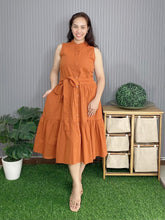 Load image into Gallery viewer, Ann Plain Rust Dress 0005