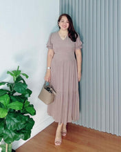 Load image into Gallery viewer, Ariana Plain Taupe Soft Linen 0141
