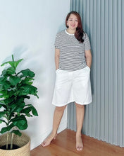Load image into Gallery viewer, *Camia Premium Linen White Short 0003