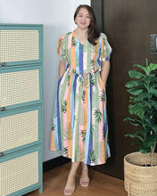 Load image into Gallery viewer, *Andi Drawstring Printed Dress 0023