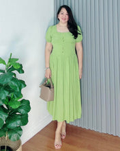 Load image into Gallery viewer, *Aubrey Apple Green Plain Dress 0172