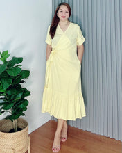 Load image into Gallery viewer, Mara Overlap Dress 0004