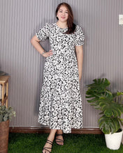 Load image into Gallery viewer, Atasha Printed Maxi  Dress  0046
