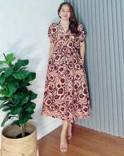 Load image into Gallery viewer, *Andi Drawstring Printed Dress 0042