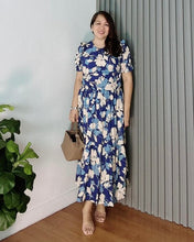 Load image into Gallery viewer, *Martha Maxi Printed Dress 0072