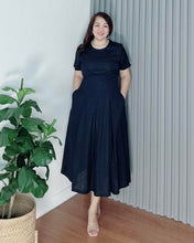 Load image into Gallery viewer, Demi Maxi Premium Linen Dark Navyblue Dress 0019