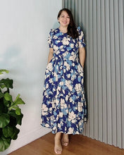 Load image into Gallery viewer, *Martha Maxi Printed Dress 0072