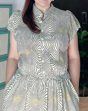 Load image into Gallery viewer, *Bela Maxi Printed Dress 0131