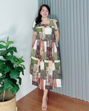 Load image into Gallery viewer, *Aubrey Printed Dress 0186