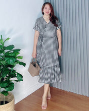 Load image into Gallery viewer, Mara Overlap Dress 0019