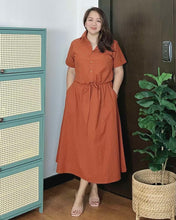 Load image into Gallery viewer, *Dahna Plain Rust Dress 0335