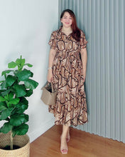 Load image into Gallery viewer, *Diana Maxi Printed Dress 0109