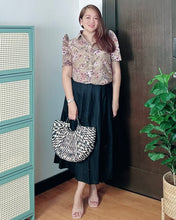 Load image into Gallery viewer, *Maria Filipiñana Inspired Eyelet Top 0035