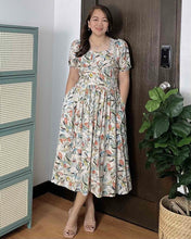 Load image into Gallery viewer, Aubrey Printed Dress 0112