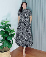 Load image into Gallery viewer, *Bianca Maxi Printed Dress 0287