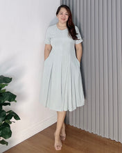 Load image into Gallery viewer, Belle Plain Soft Linen Dress 0005