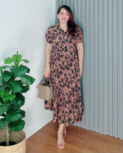 Load image into Gallery viewer, *Diana Maxi Printed Dress 0110