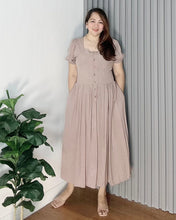 Load image into Gallery viewer, *Aubrey Taupe Plain Dress 0150