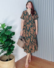 Load image into Gallery viewer, Mara Overlap Dress 0007