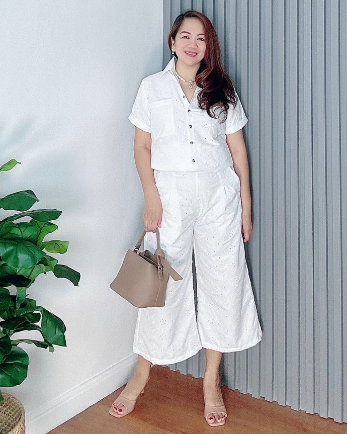 *Monique Eyelet White Coordinates 0002