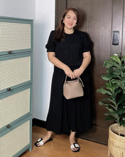 Load image into Gallery viewer, *Alexa Plain Black Dress 0006