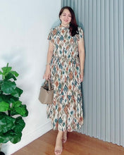 Load image into Gallery viewer, *Bela Maxi Printed Dress 0159