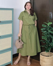 Load image into Gallery viewer, *Dahna Plain Green Dress 0334