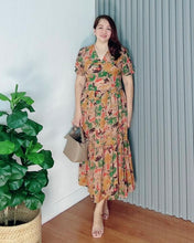 Load image into Gallery viewer, *Ariana Printed Maxi Dress 0130