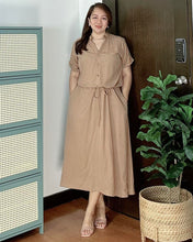 Load image into Gallery viewer, *Donna Plain Brown Dress 0341