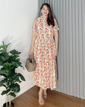 Load image into Gallery viewer, Sale! Selena Printed Maxi Dress 0041