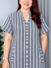 Load image into Gallery viewer, Eve Premium Stripe Cotton Linen Dress 0004