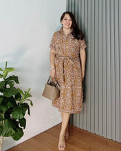 Load image into Gallery viewer, *Elena Eyelet  Dress 0094