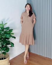 Load image into Gallery viewer, *Harper Plain Brown Dress 0012