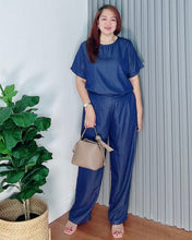 Load image into Gallery viewer, Emma Plain Coordinates 0002