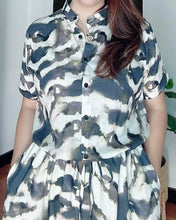 Load image into Gallery viewer, *Carmie Printed Dress 0145