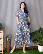 Load image into Gallery viewer, Sigrid Maxi Printed Dress 0016