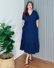 Load image into Gallery viewer, Mara Overlap Dress 0005