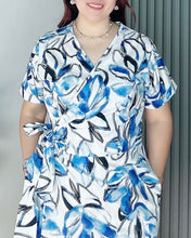 Load image into Gallery viewer, Mara Printed Overlap Dress 0030