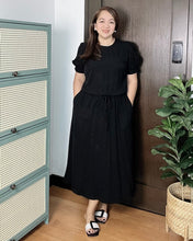 Load image into Gallery viewer, *Alexa Plain Black Dress 0006