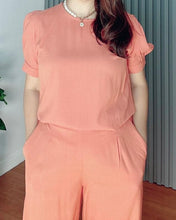 Load image into Gallery viewer, *Kendra Plain Salmon Coordinates 0166