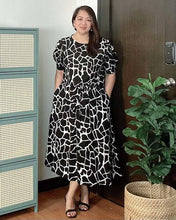 Load image into Gallery viewer, *Alexa Printed Dress 0055