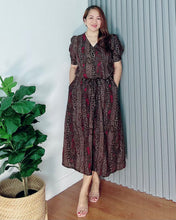 Load image into Gallery viewer, *Andi Drawstring Printed Dress 0040