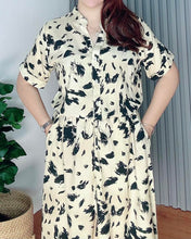 Load image into Gallery viewer, *Donna Printed Drawstring Dress 0369