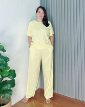 Load image into Gallery viewer, Emma Plain Yellow Coordinates 0007