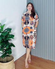 Load image into Gallery viewer, Bea Printed Dress 0067